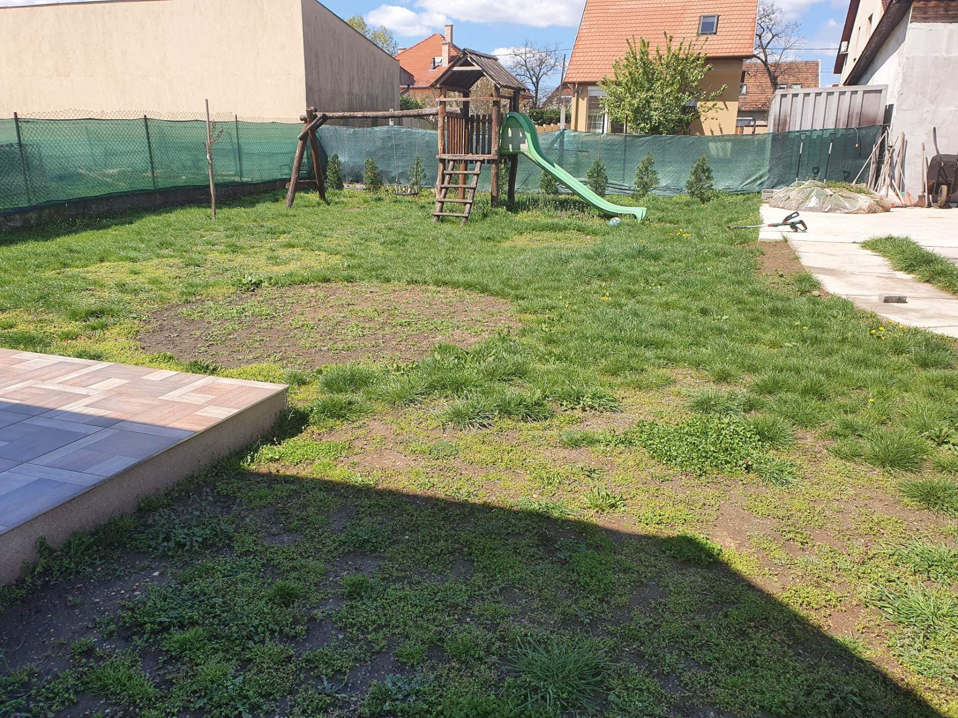 Kisebb tereprendezés