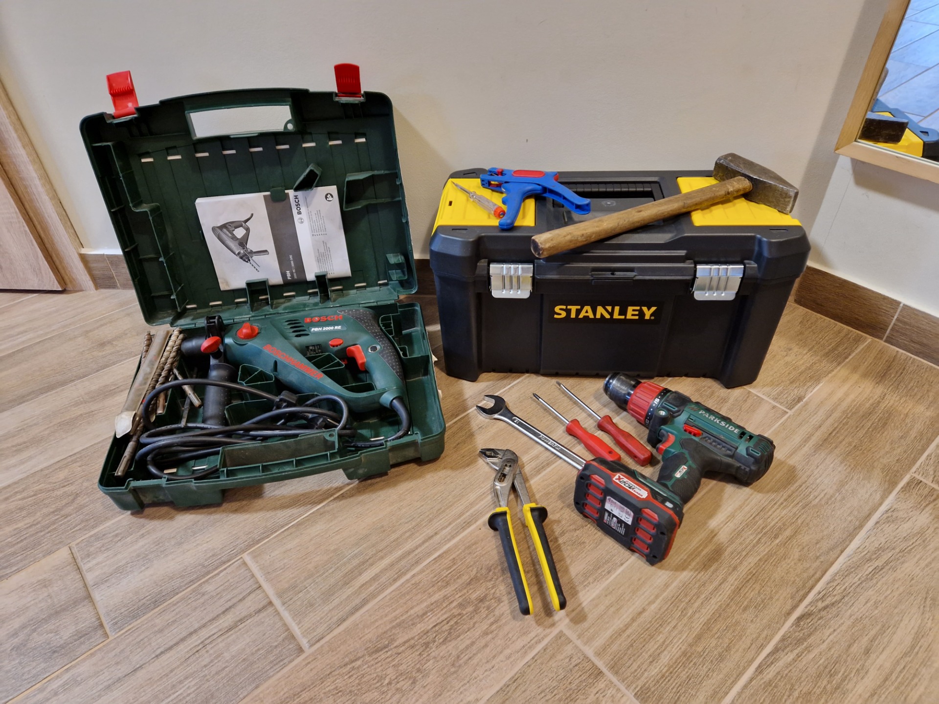 A gépek és szerszámok egy kis része...